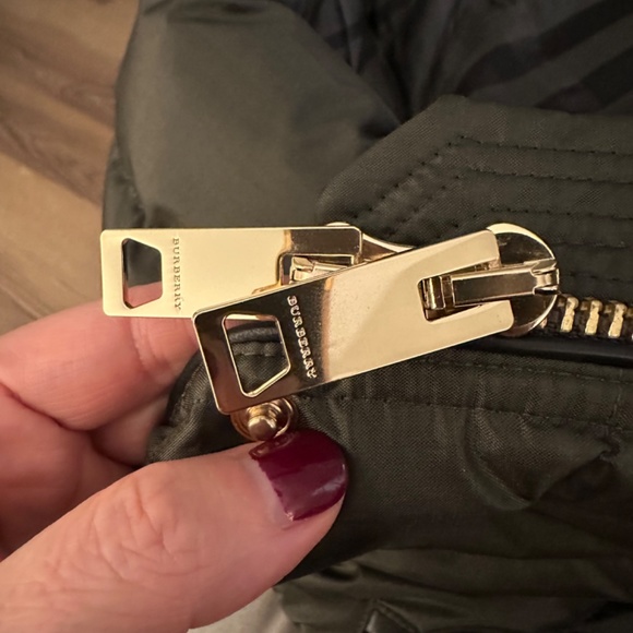 NWT Burberry Abbeydale Puffer Goose Down Coat Jacket Hood Winter S 4 - Picture 12 of 12